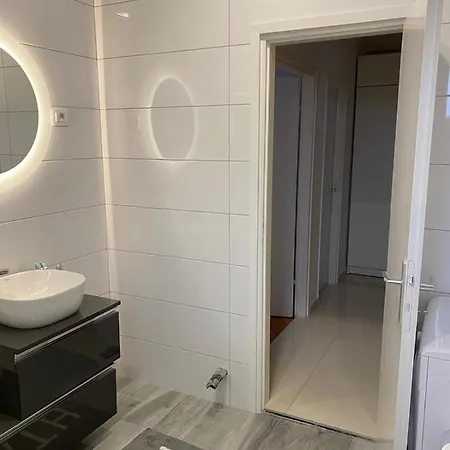 Apartment Viki Lozovac Extérieur photo