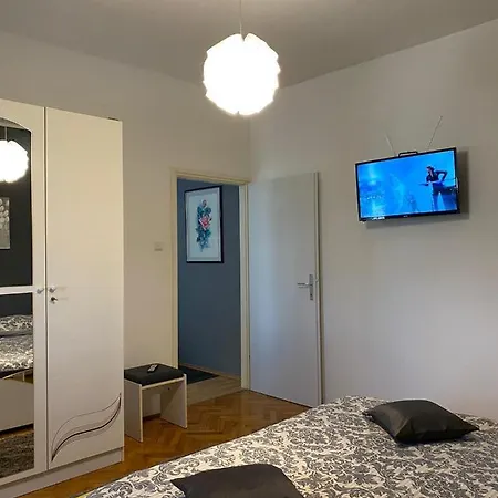 Apartment Viki Lozovac Extérieur photo